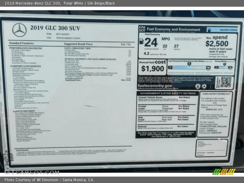 Polar White / Silk Beige/Black 2019 Mercedes-Benz GLC 300