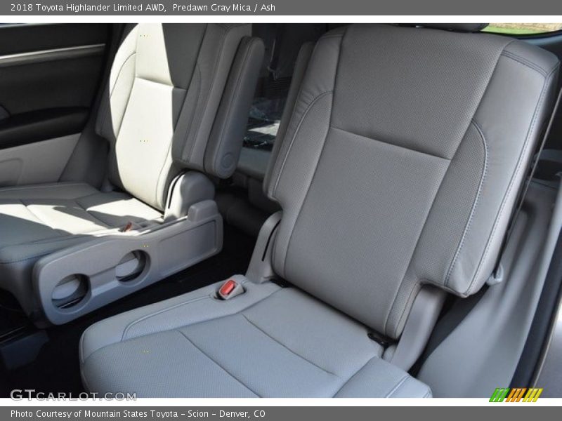 Predawn Gray Mica / Ash 2018 Toyota Highlander Limited AWD