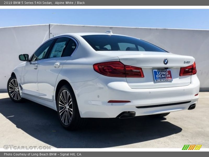 Alpine White / Black 2019 BMW 5 Series 540i Sedan