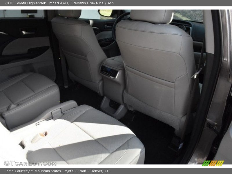 Predawn Gray Mica / Ash 2018 Toyota Highlander Limited AWD
