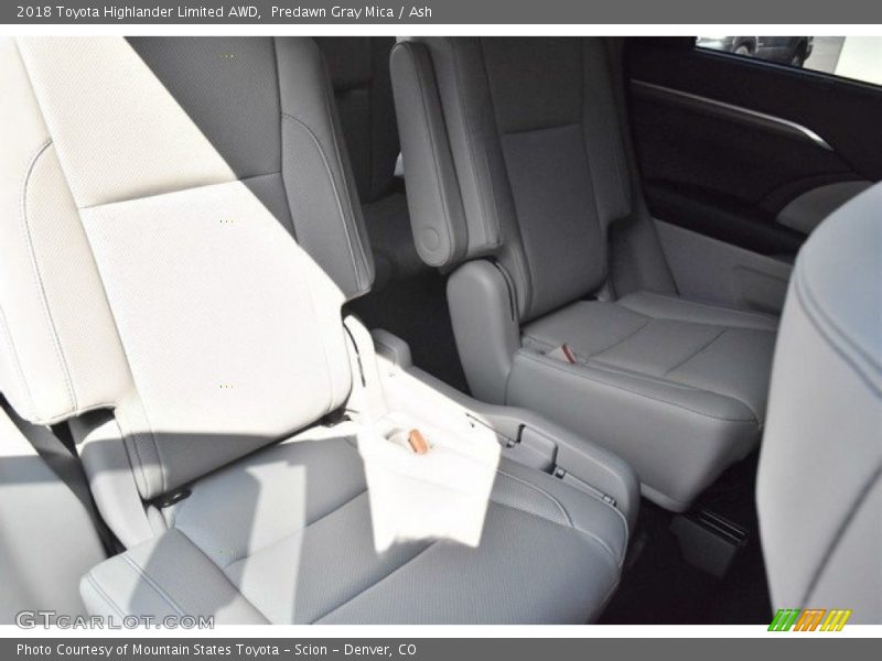 Predawn Gray Mica / Ash 2018 Toyota Highlander Limited AWD