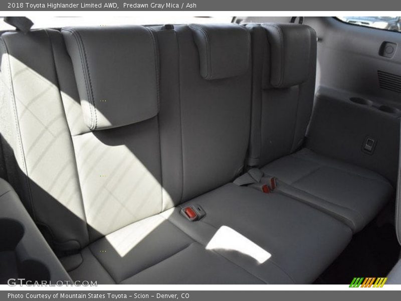 Predawn Gray Mica / Ash 2018 Toyota Highlander Limited AWD