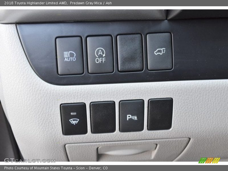 Predawn Gray Mica / Ash 2018 Toyota Highlander Limited AWD