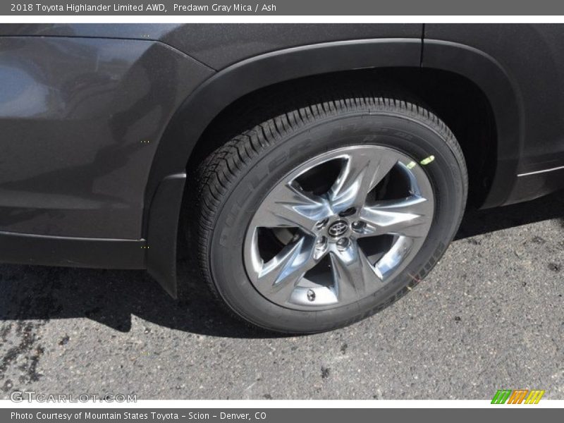 Predawn Gray Mica / Ash 2018 Toyota Highlander Limited AWD