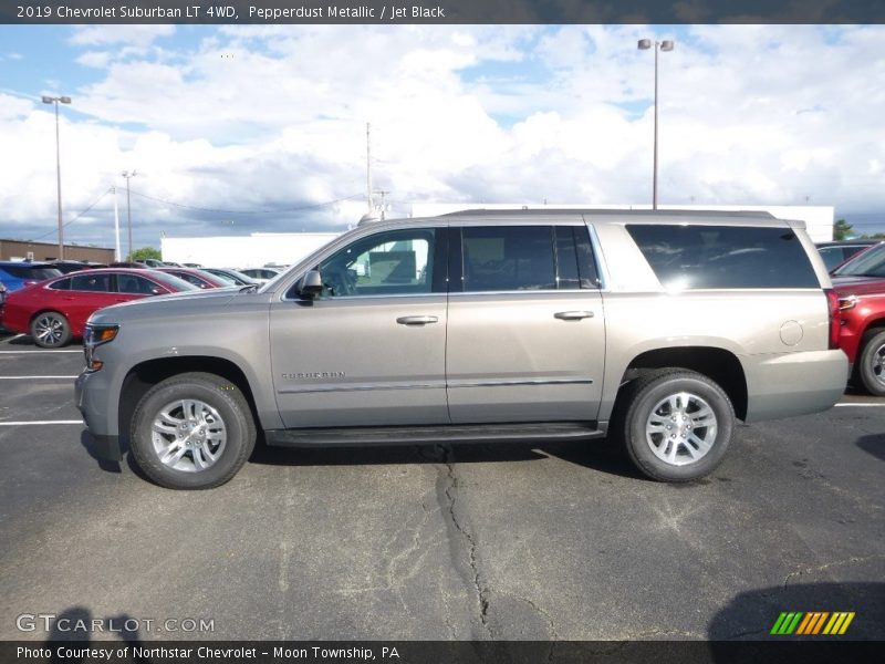 Pepperdust Metallic / Jet Black 2019 Chevrolet Suburban LT 4WD