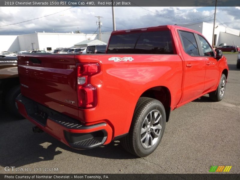 Red Hot / Jet Black 2019 Chevrolet Silverado 1500 RST Crew Cab 4WD