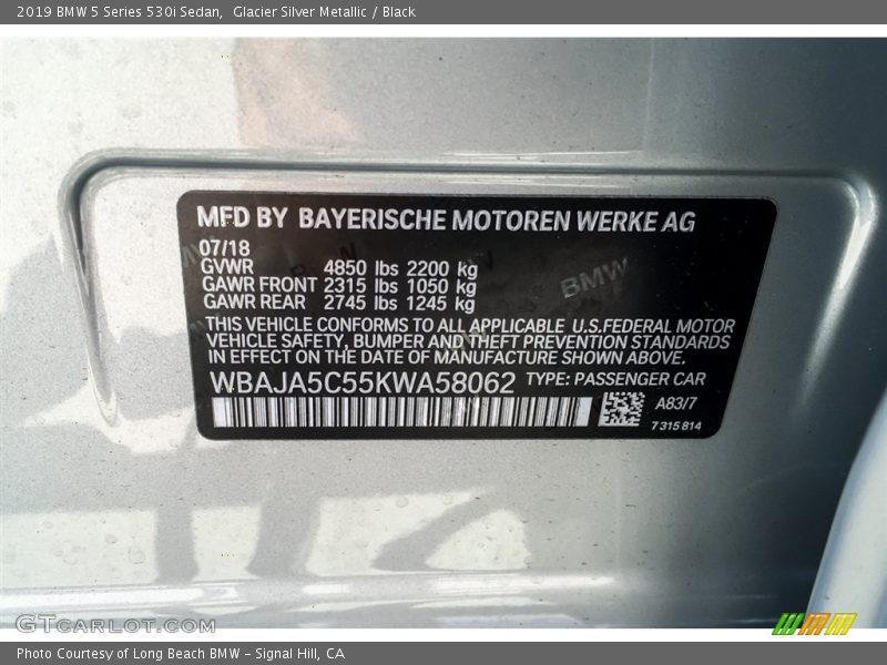 Glacier Silver Metallic / Black 2019 BMW 5 Series 530i Sedan