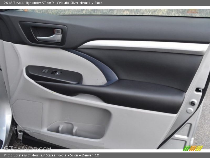 Celestial Silver Metallic / Black 2018 Toyota Highlander SE AWD