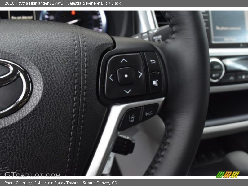 Celestial Silver Metallic / Black 2018 Toyota Highlander SE AWD