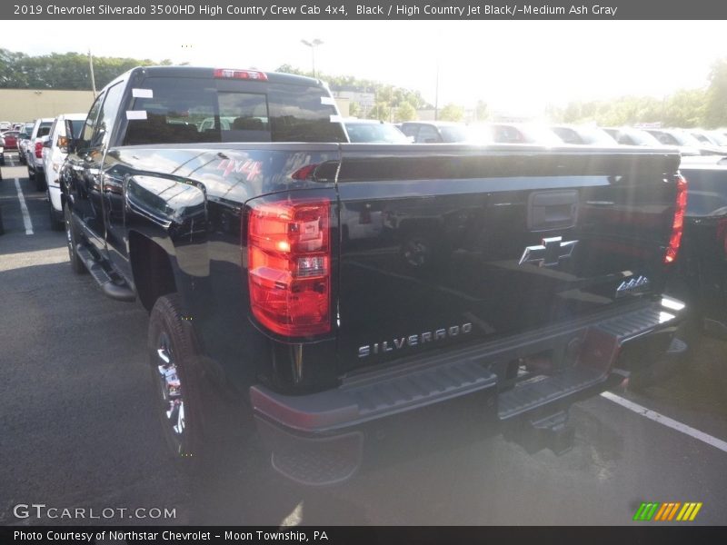 Black / High Country Jet Black/­Medium Ash Gray 2019 Chevrolet Silverado 3500HD High Country Crew Cab 4x4