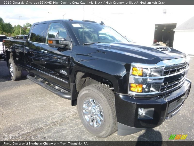 Black / High Country Jet Black/­Medium Ash Gray 2019 Chevrolet Silverado 3500HD High Country Crew Cab 4x4