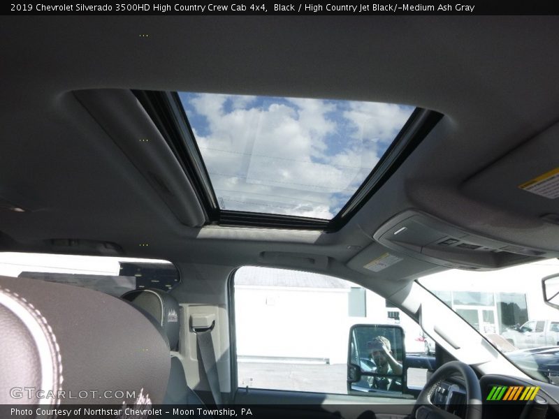 Black / High Country Jet Black/­Medium Ash Gray 2019 Chevrolet Silverado 3500HD High Country Crew Cab 4x4
