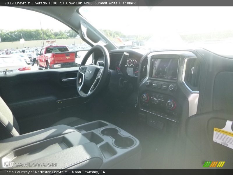 Summit White / Jet Black 2019 Chevrolet Silverado 1500 RST Crew Cab 4WD