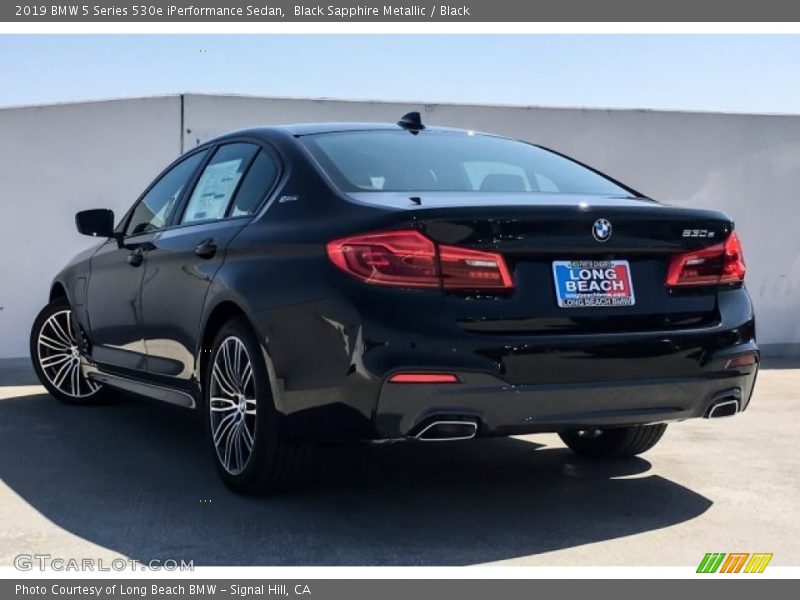 Black Sapphire Metallic / Black 2019 BMW 5 Series 530e iPerformance Sedan