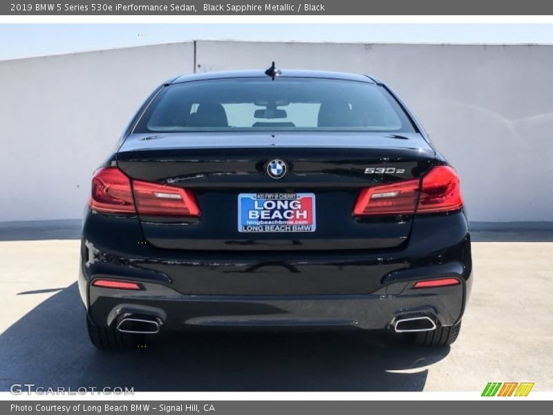 Black Sapphire Metallic / Black 2019 BMW 5 Series 530e iPerformance Sedan
