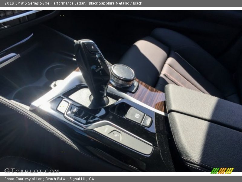 Black Sapphire Metallic / Black 2019 BMW 5 Series 530e iPerformance Sedan