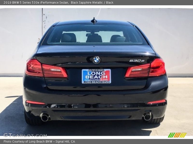Black Sapphire Metallic / Black 2019 BMW 5 Series 530e iPerformance Sedan