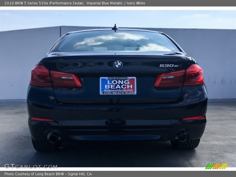 Imperial Blue Metallic / Ivory White 2019 BMW 5 Series 530e iPerformance Sedan
