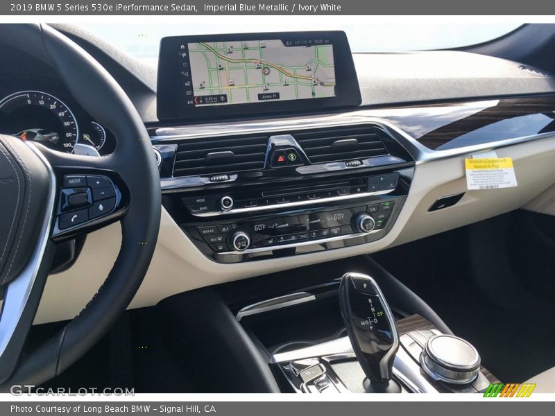 Imperial Blue Metallic / Ivory White 2019 BMW 5 Series 530e iPerformance Sedan