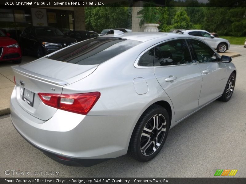 Silver Ice Metallic / Jet Black 2016 Chevrolet Malibu LT