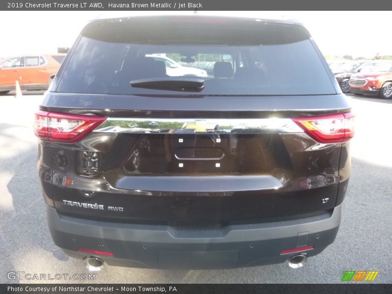 Havana Brown Metallic / Jet Black 2019 Chevrolet Traverse LT AWD