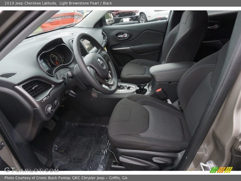 Light Brownstone Pearl / Black 2019 Jeep Cherokee Latitude