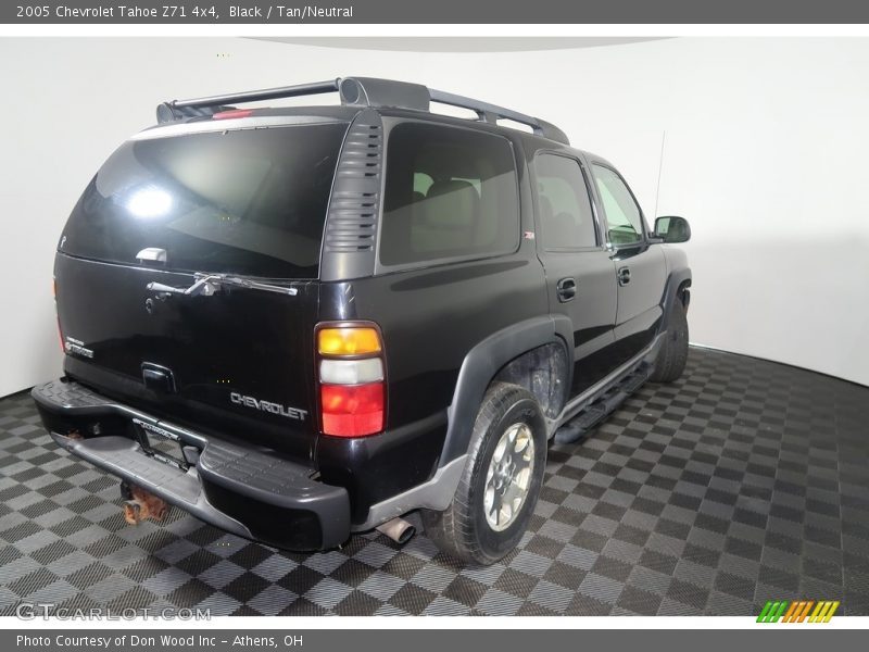 Black / Tan/Neutral 2005 Chevrolet Tahoe Z71 4x4