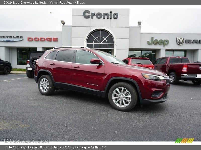 Velvet Red Pearl / Black 2019 Jeep Cherokee Latitude