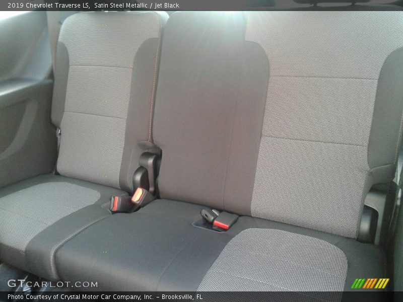 Satin Steel Metallic / Jet Black 2019 Chevrolet Traverse LS