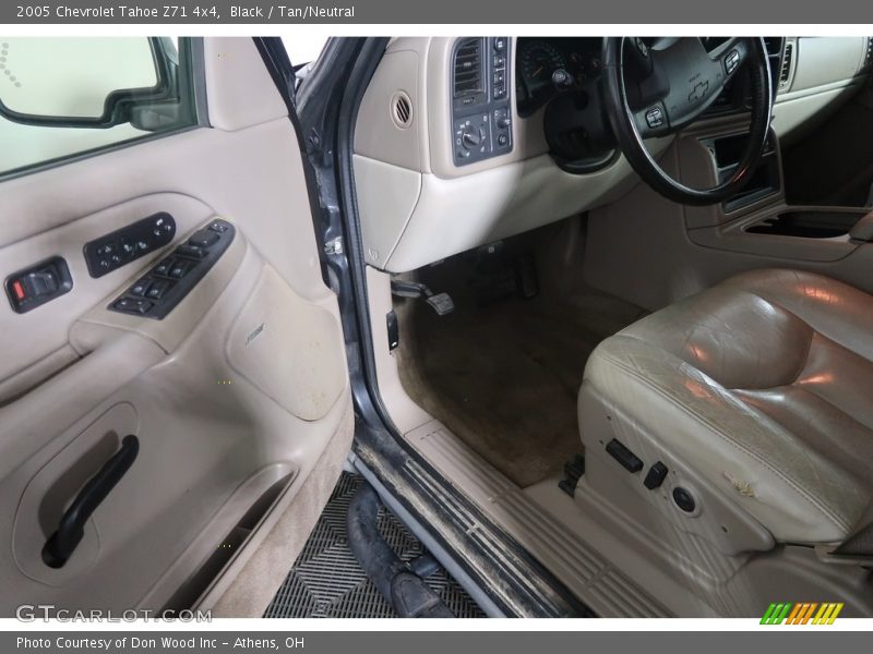 Black / Tan/Neutral 2005 Chevrolet Tahoe Z71 4x4