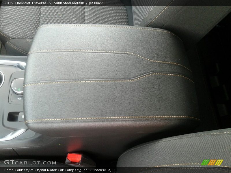 Satin Steel Metallic / Jet Black 2019 Chevrolet Traverse LS