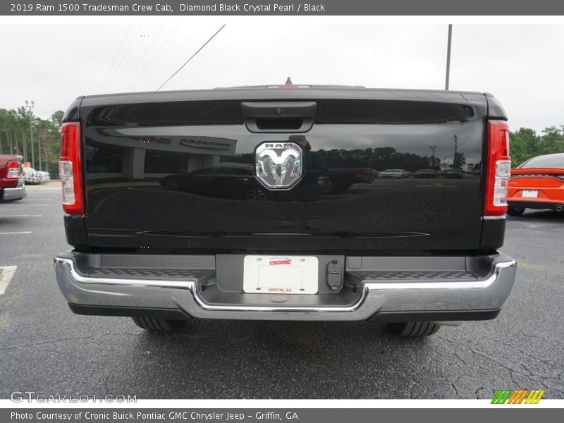Diamond Black Crystal Pearl / Black 2019 Ram 1500 Tradesman Crew Cab