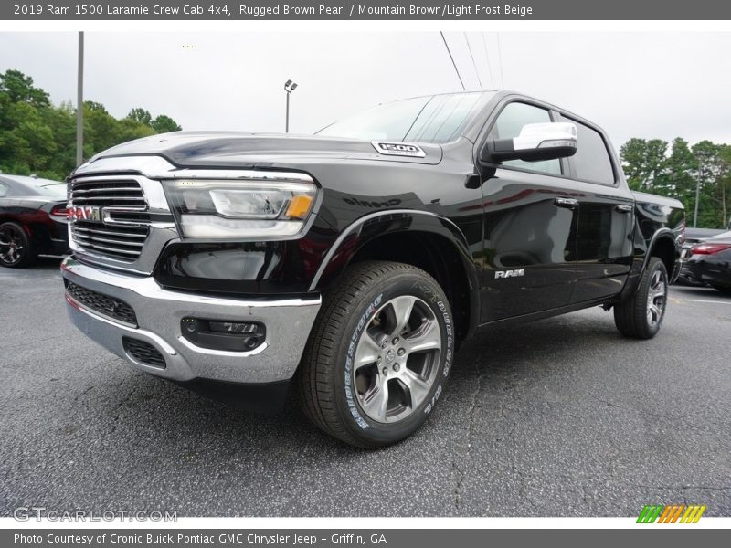 Rugged Brown Pearl / Mountain Brown/Light Frost Beige 2019 Ram 1500 Laramie Crew Cab 4x4