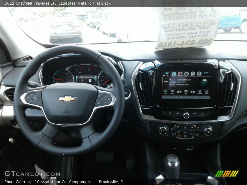 Satin Steel Metallic / Jet Black 2019 Chevrolet Traverse LT