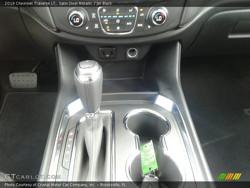 Satin Steel Metallic / Jet Black 2019 Chevrolet Traverse LT
