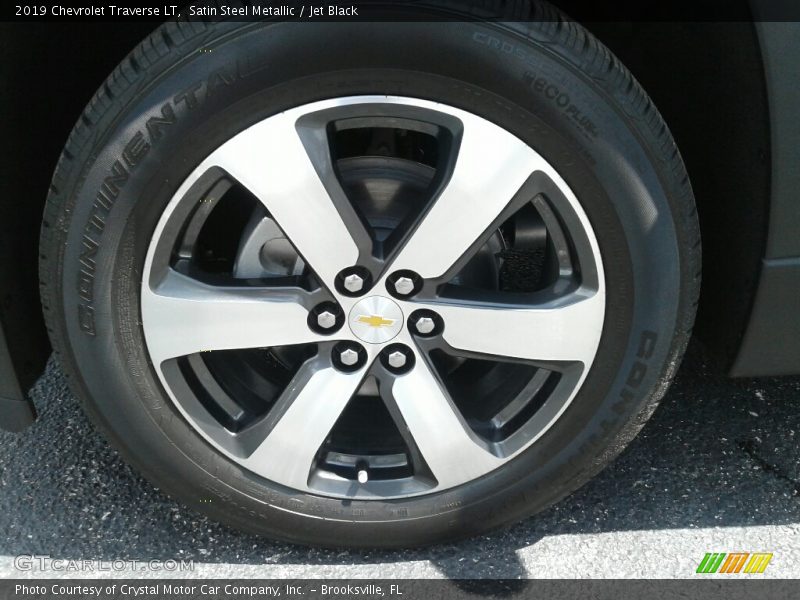 Satin Steel Metallic / Jet Black 2019 Chevrolet Traverse LT