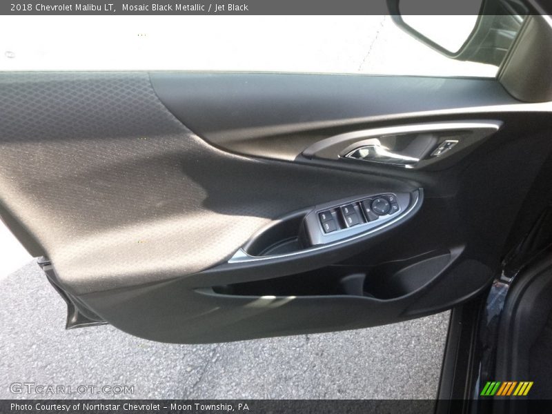 Mosaic Black Metallic / Jet Black 2018 Chevrolet Malibu LT