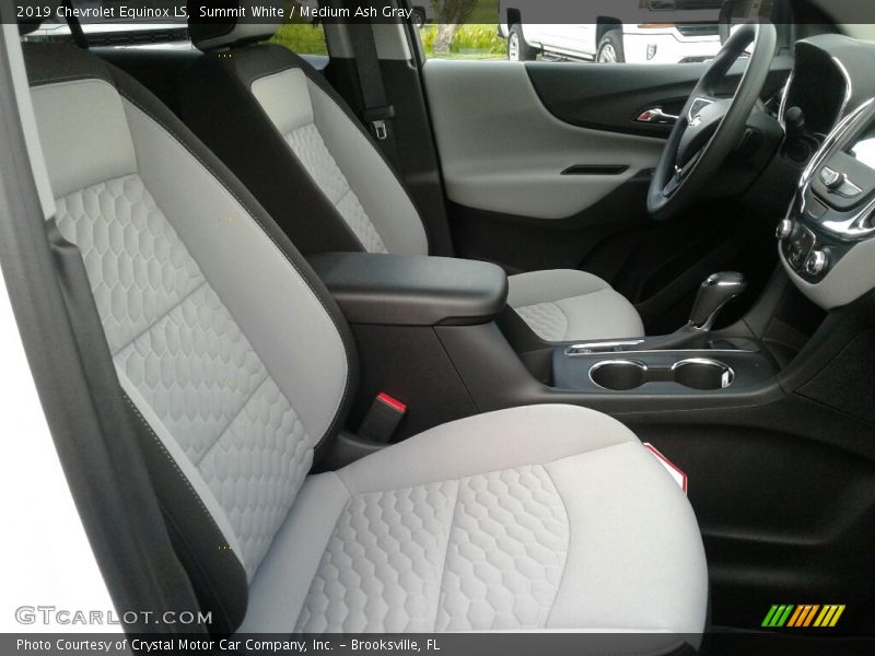 Summit White / Medium Ash Gray 2019 Chevrolet Equinox LS