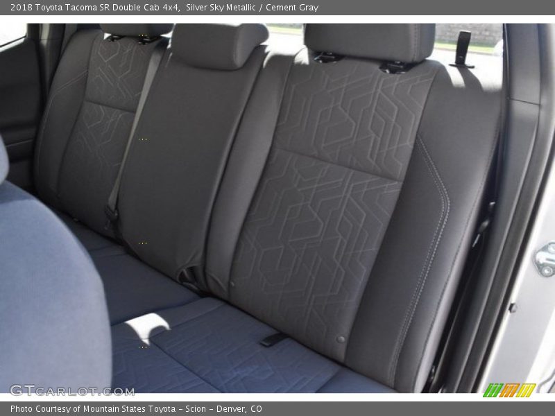 Silver Sky Metallic / Cement Gray 2018 Toyota Tacoma SR Double Cab 4x4