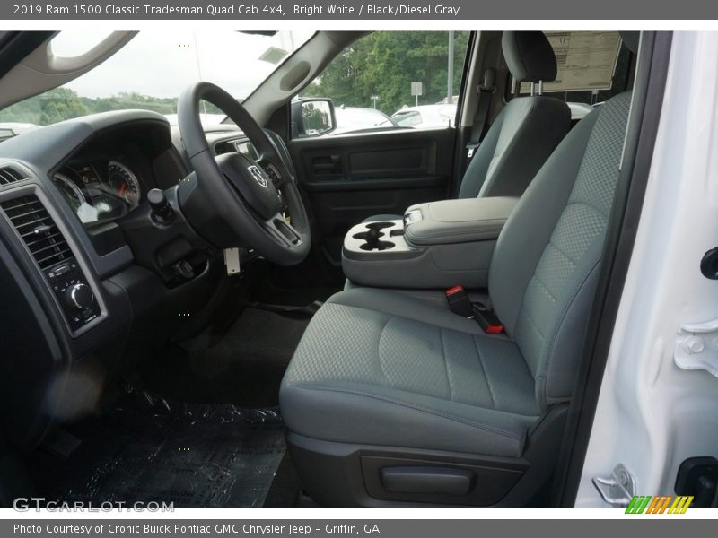 Bright White / Black/Diesel Gray 2019 Ram 1500 Classic Tradesman Quad Cab 4x4