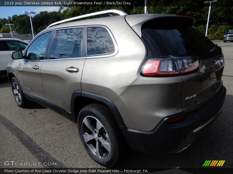 Light Brownstone Pearl / Black/Ski Grey 2019 Jeep Cherokee Limited 4x4