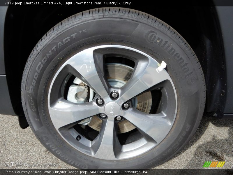 Light Brownstone Pearl / Black/Ski Grey 2019 Jeep Cherokee Limited 4x4