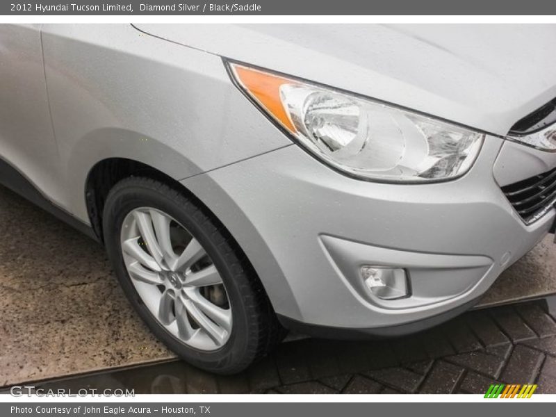 Diamond Silver / Black/Saddle 2012 Hyundai Tucson Limited