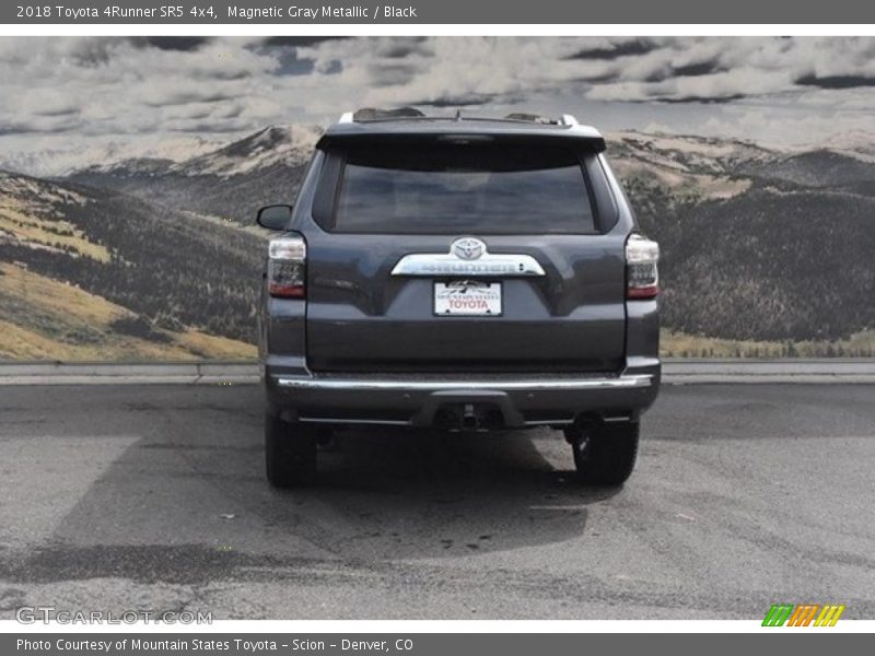 Magnetic Gray Metallic / Black 2018 Toyota 4Runner SR5 4x4