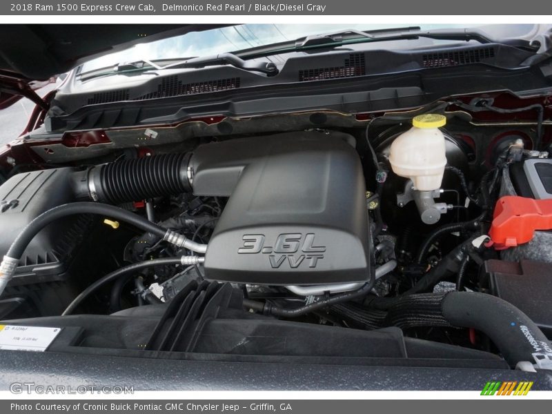Delmonico Red Pearl / Black/Diesel Gray 2018 Ram 1500 Express Crew Cab