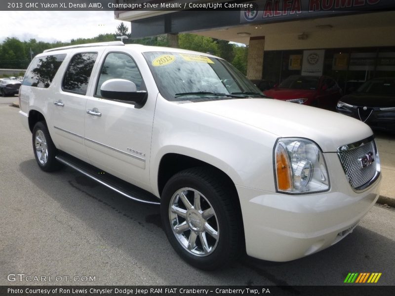 Champagne Silver Metallic / Cocoa/Light Cashmere 2013 GMC Yukon XL Denali AWD