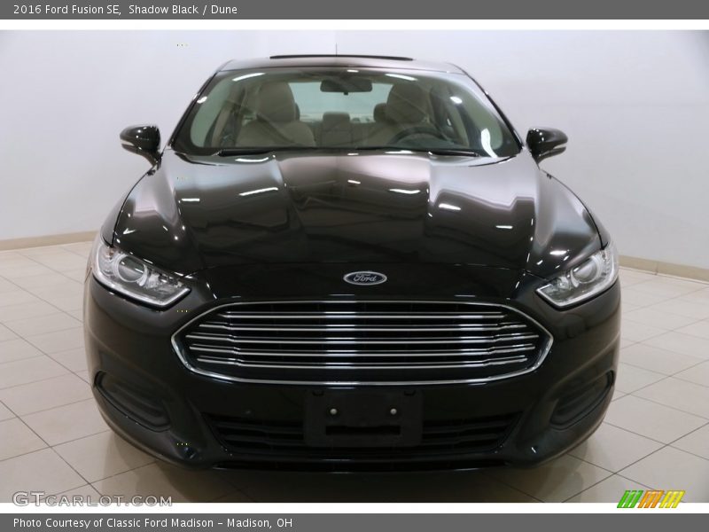 Shadow Black / Dune 2016 Ford Fusion SE