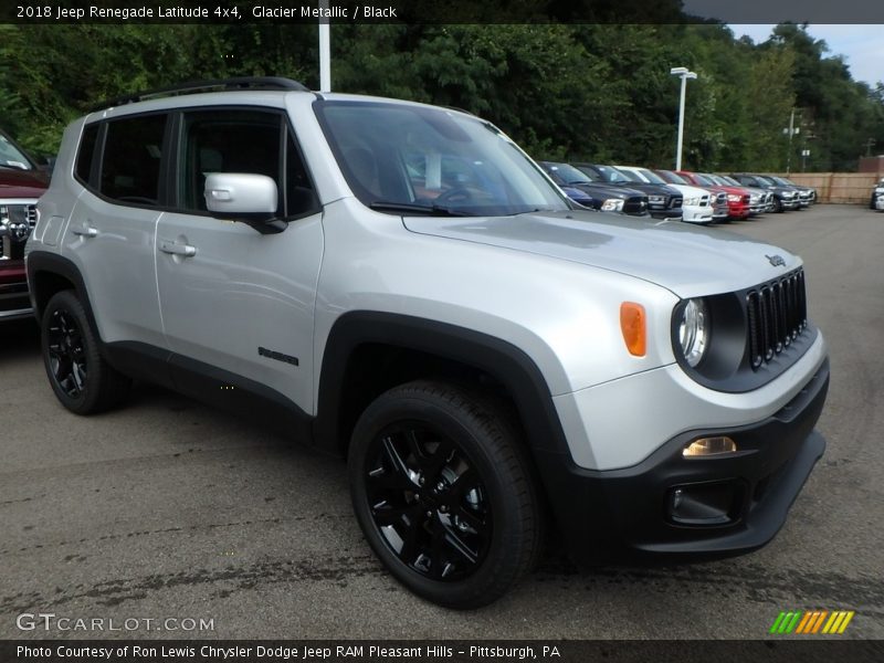 Glacier Metallic / Black 2018 Jeep Renegade Latitude 4x4