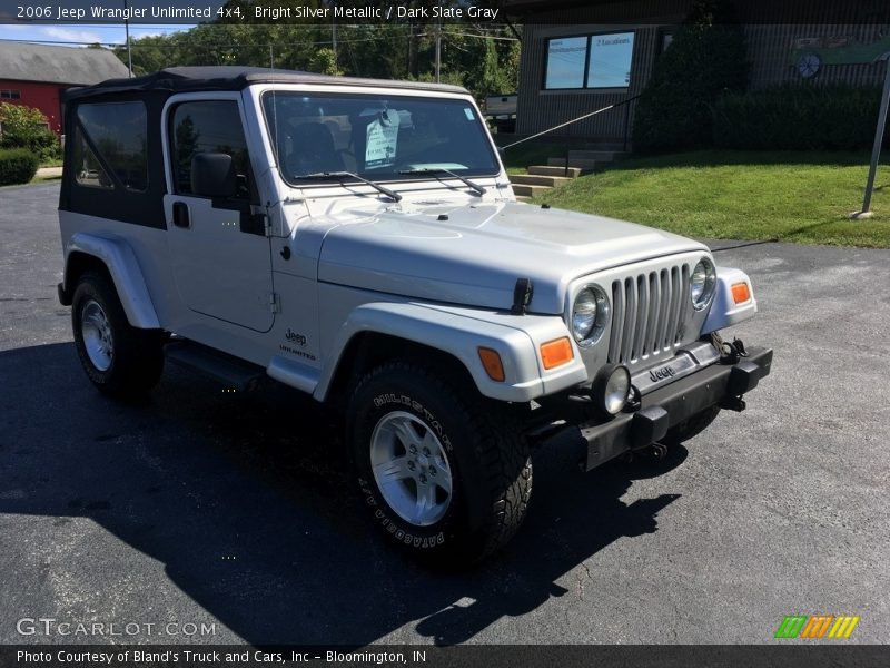 Bright Silver Metallic / Dark Slate Gray 2006 Jeep Wrangler Unlimited 4x4