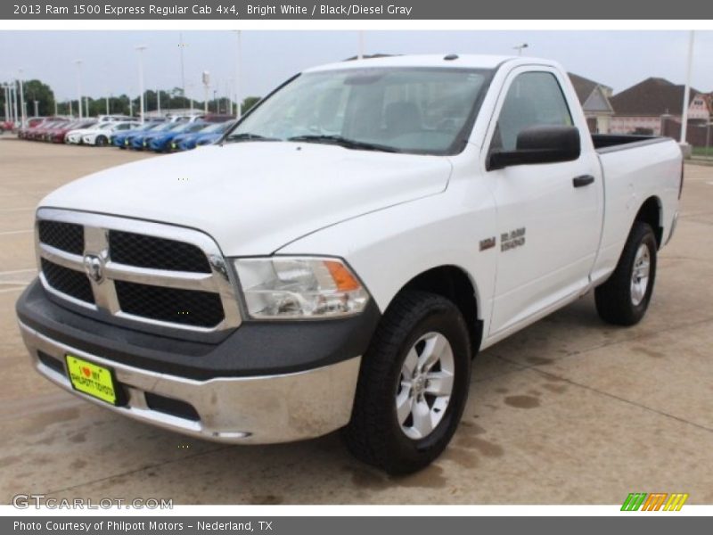 Bright White / Black/Diesel Gray 2013 Ram 1500 Express Regular Cab 4x4